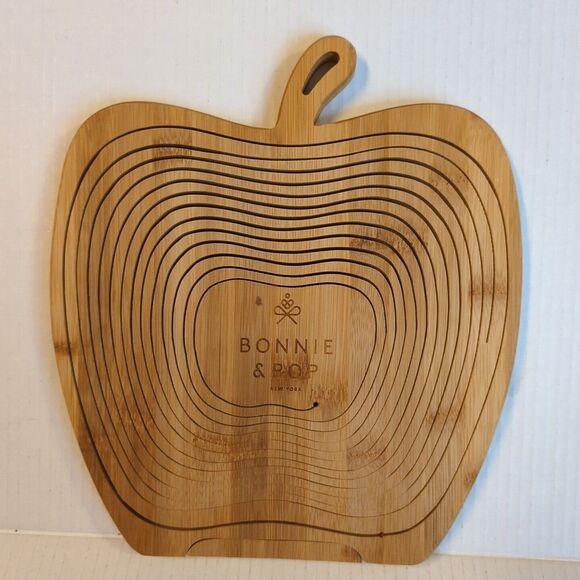 Bonnie & Pop Wooden Apple Shaped Collapsible Basket Trivet Folds Flat - Picture 1 of 9
